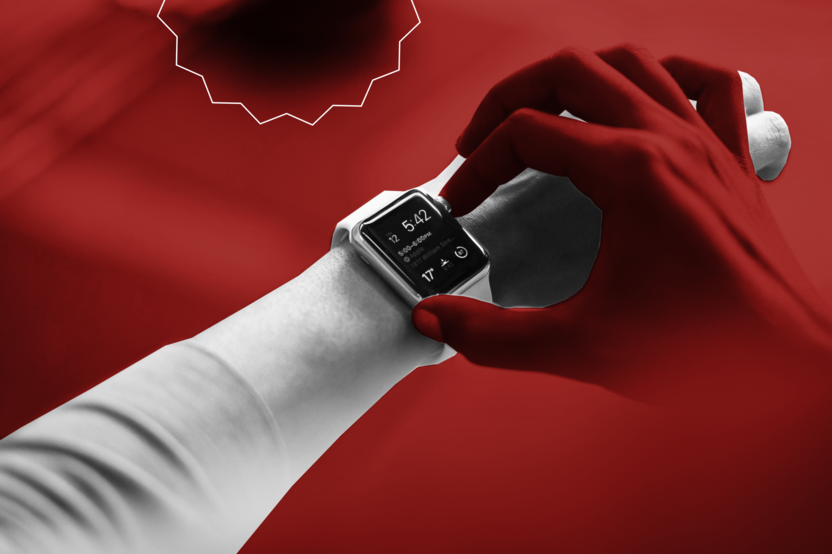 Умные часы на руке