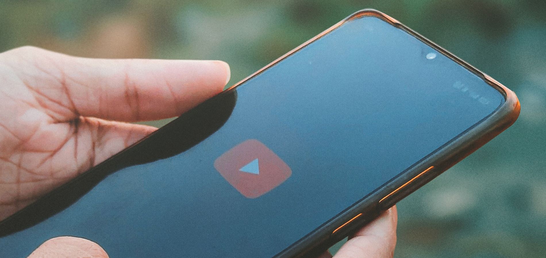 YouTube презентовал новые функции для мобильного приложения и веб-интерфейса
