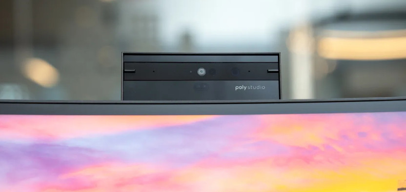 HP представила 49-дюймовый сверхширокий монитор с выдвижной веб-камерой