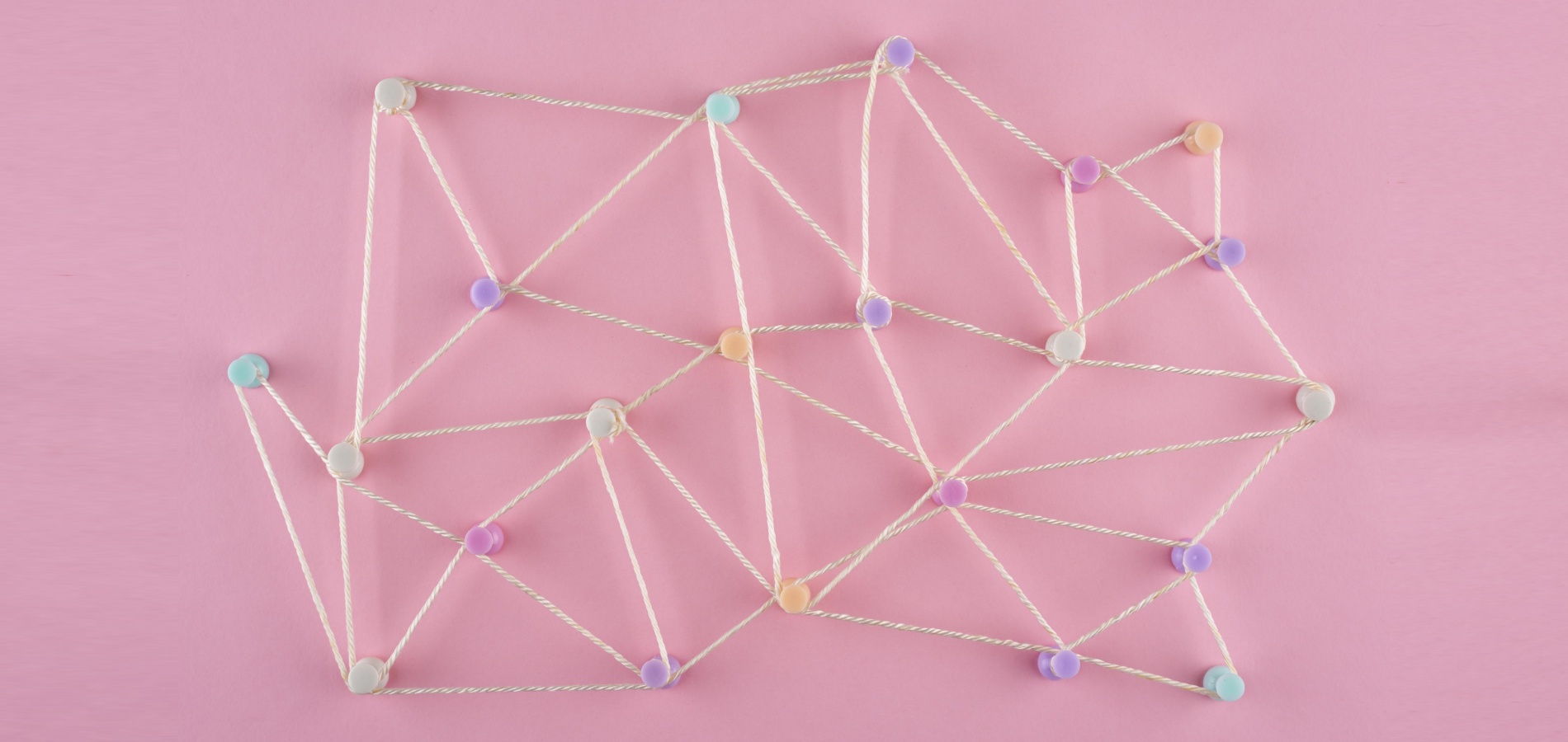 Как агрегаторы нейросетей автоматизируют маркетинг