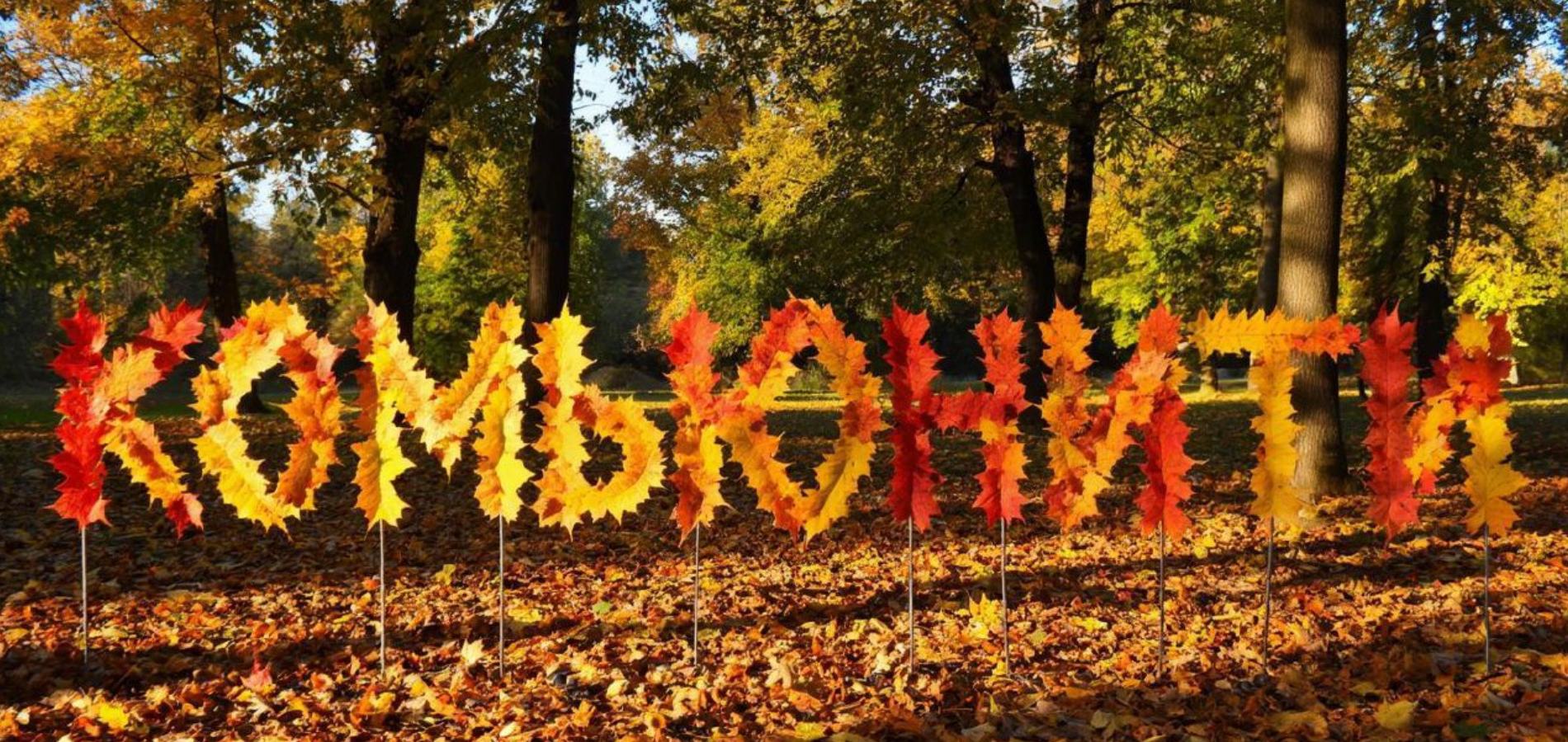 Kandinsky научили генерировать изображения с текстом на русском