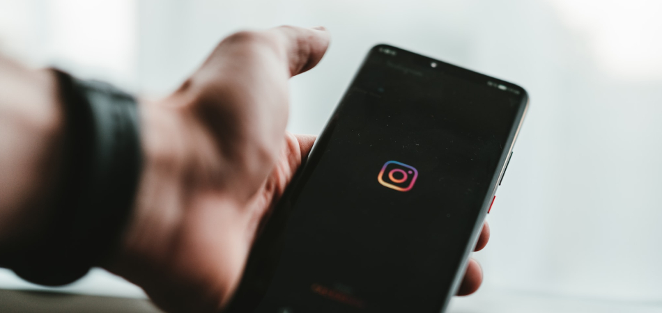 Instagram разрешил публиковать ролики длительностью до часа